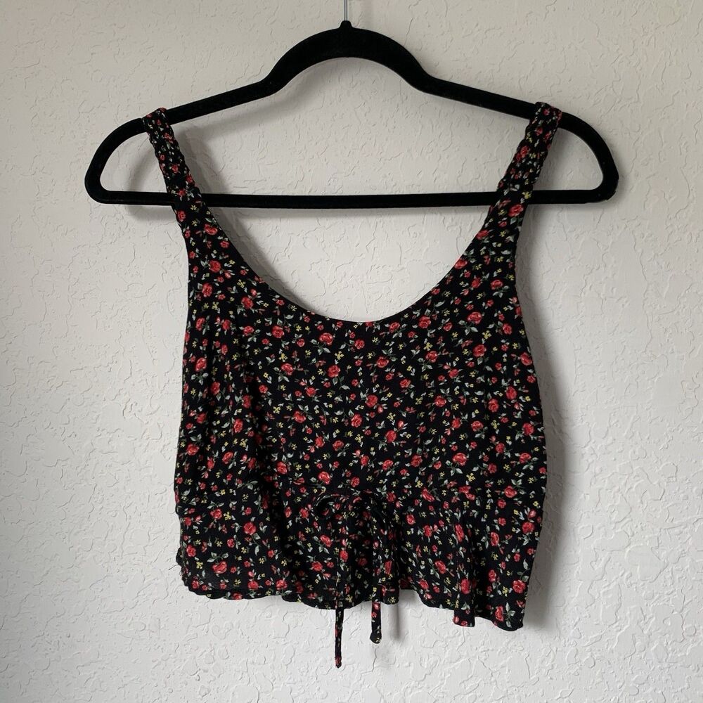 Forever‎ 21 Crop Top Black Red Floral Women S Dark Romantic Feminine Cottagecore